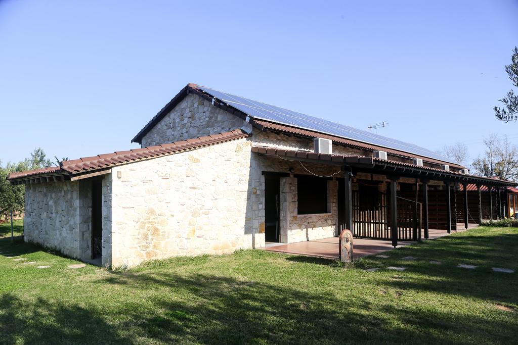 Gioulis Apartments & Studios نيا بلاجيا المظهر الخارجي الصورة